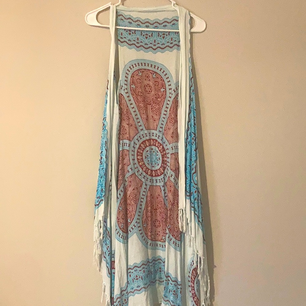Woman’s O/S Beach Cover Up